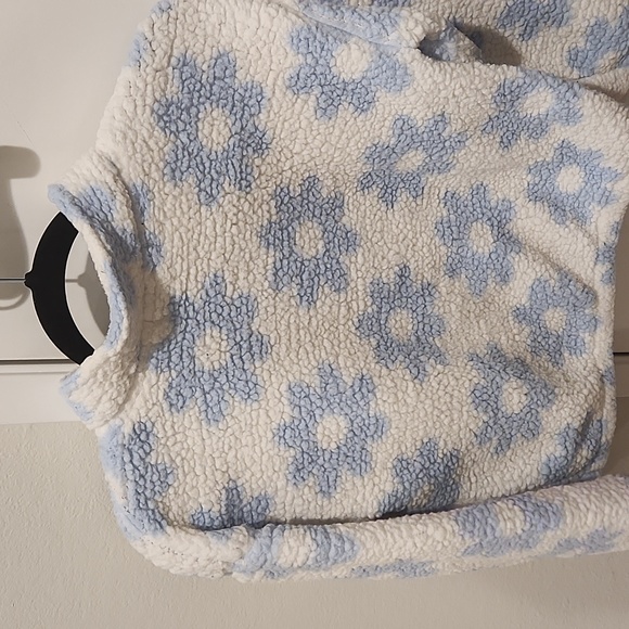 Jacket - Picture 2 of 3